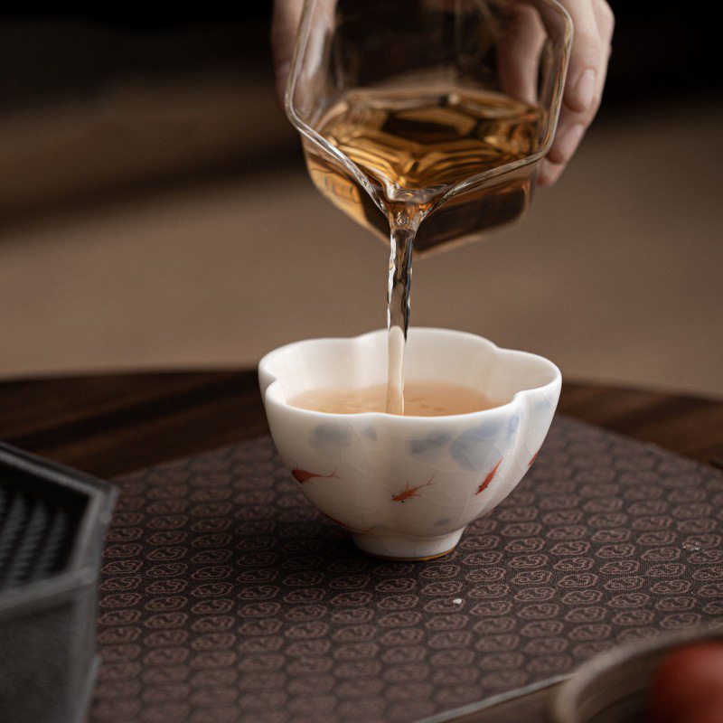 Cốc trà sứ trắng cao cấp, bộ trà kungfu, cốc chủ lò Ru, chén trà đơn, sứ vẽ tay, quà lưu niệm cá