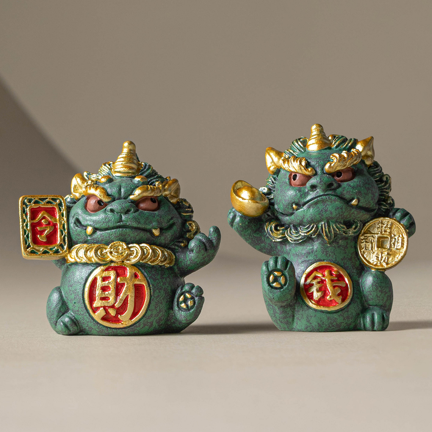 Đá sa thạch xanh tài lộc quái vật nhà linh vật lối vào phòng khách trang trí máy tính để bàn vàng hàng ngày sáng tạo bể cá cảnh quan