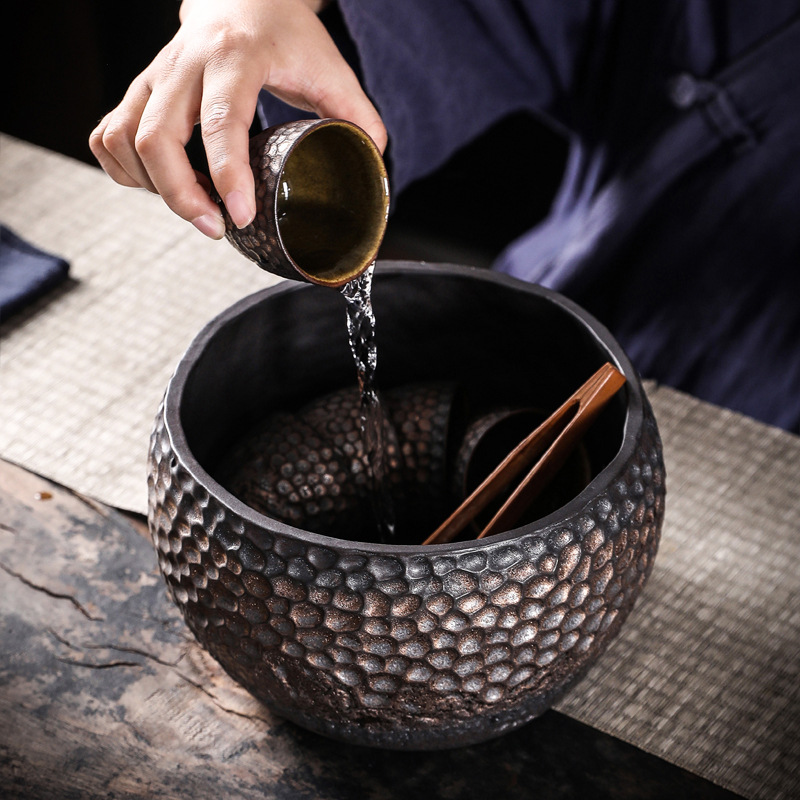 Loại cực lớn phong cách Nhật Bản gốm thô hoa văn búa rửa trà thủ công cổ điển mạ Vàng Cốc rửa nước gốm sứ Thùng xỉ phụ kiện trà đạo