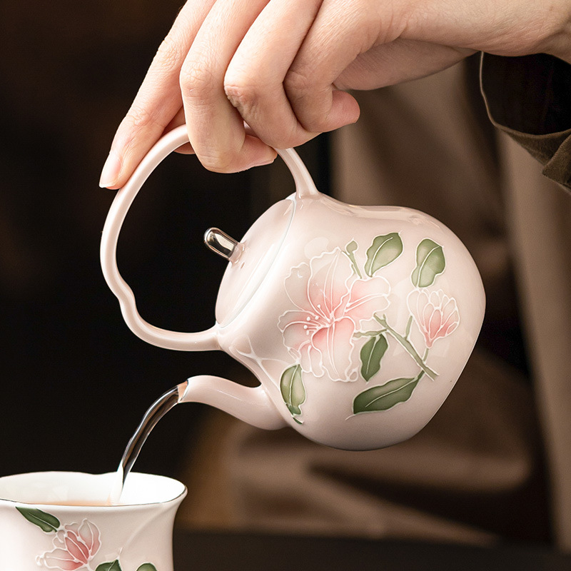 Chậu cầm xà chạm khắc hoa huệ hồng vẽ tay ấm trà gốm sứ vẽ tay gia dụng ấm trà đơn bộ trà cao cấp có lọc ấm pha trà
