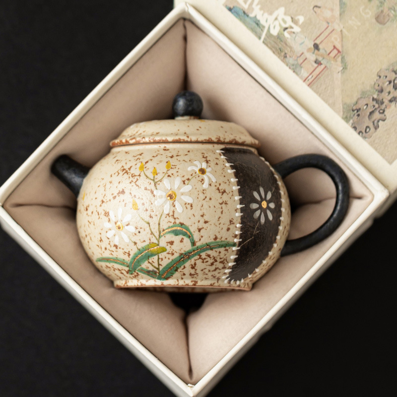 Ấm trà đỏ đá lửa trắng xanh cực chất, ấm đèn lồng cung điện hoa cúc nhỏ vẽ tay bằng vàng tinh xảo, ấm trà phác thảo, ấm đơn