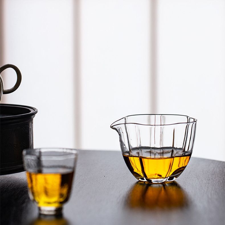 Tách Công bằng kiểu Nhật, tách đồng nhất hình cánh hoa Thu hải đường, tách trà, thủy tinh chịu nhiệt dày, phụ kiện trà chất lượng cao