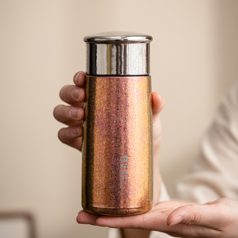 Cốc giữ nhiệt hai lớp titan nguyên chất cốc nước có giá trị cao cho nam và nữ Cốc pha trà tách tách trà Om pha lê Titan