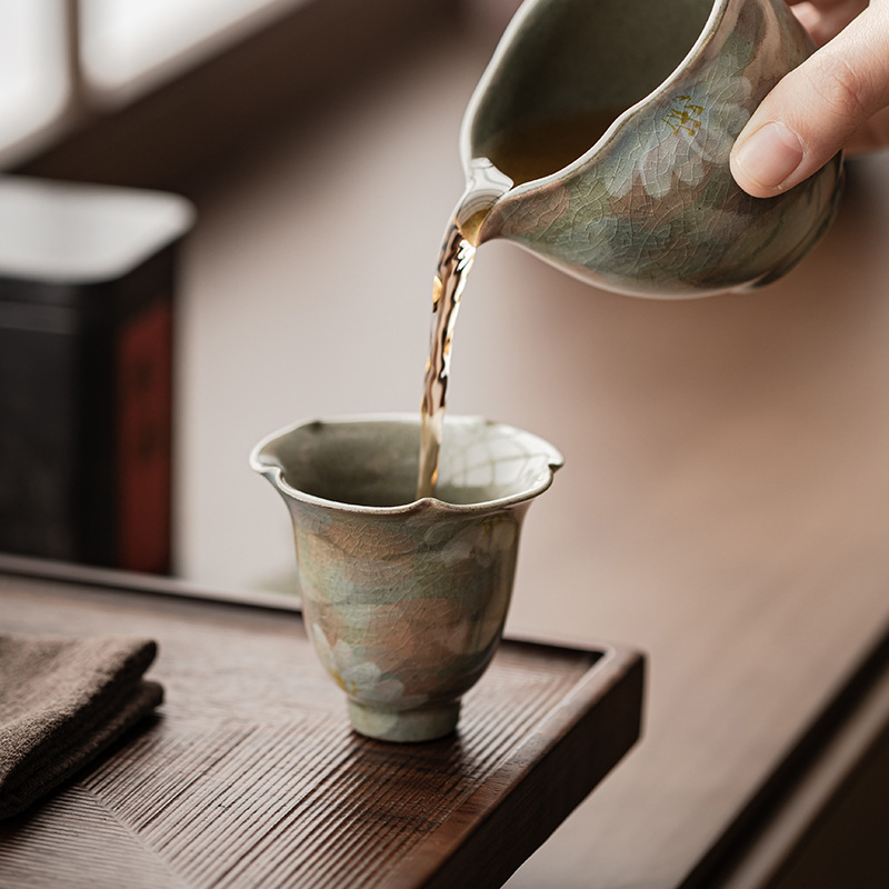 Men borneol vẽ tay hoa cúc miệng cốc nhỏ tách trà phong cách sơn dầu gốm sứ Kung Fu bộ trà cốc trà quà tặng
