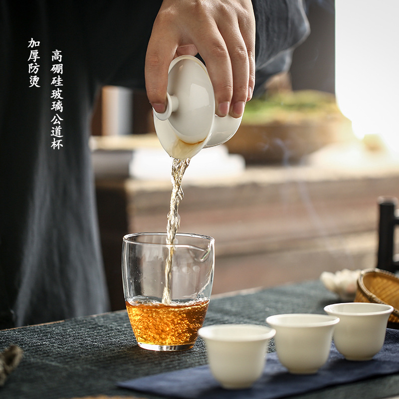 Bộ trà du lịch một ấm bốn cốc kiểu tiện lợi bát sứ trắng sứ Kungfu cốc thủy tinh nhanh Ba cốc logo ngoài trời