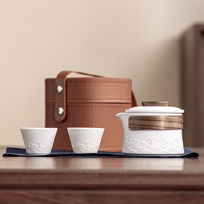 Bộ trà du lịch ngoài trời phong cách Nhật Bản Bộ trà Kung Fu một ấm hai tách túi xách tay trên ô tô