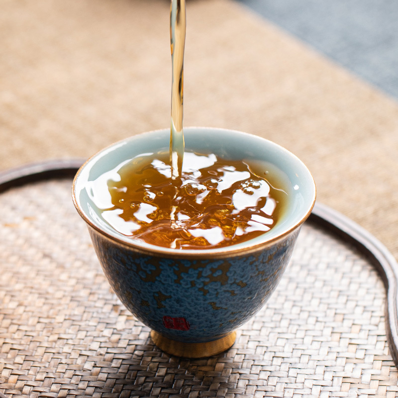 Cốc trà cá nhân nam mạ vàng xây cốc chủ cao cấp cốc đơn bộ trà Kung Fu hộp quà gốm sứ