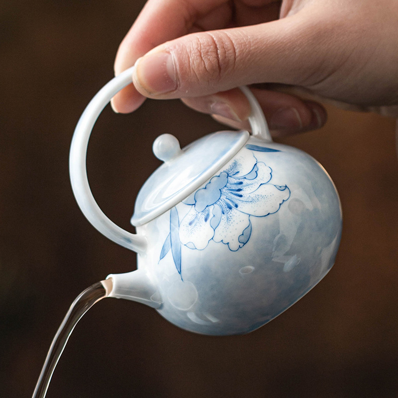 Ấm trà nhỏ tinh xảo màu xám thực vật, ấm trà hoa huệ xanh vẽ tay, bộ trà gia dụng kiểu Trung Quốc, hộp quà một chiếc