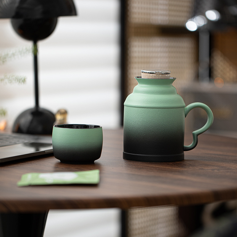 Cốc có nắp chuyển màu sáng tạo dành cho văn phòng tại nhà, bình giữ nhiệt nhỏ kiểu cổ điển Trung Quốc, cốc nước dung tích lớn.