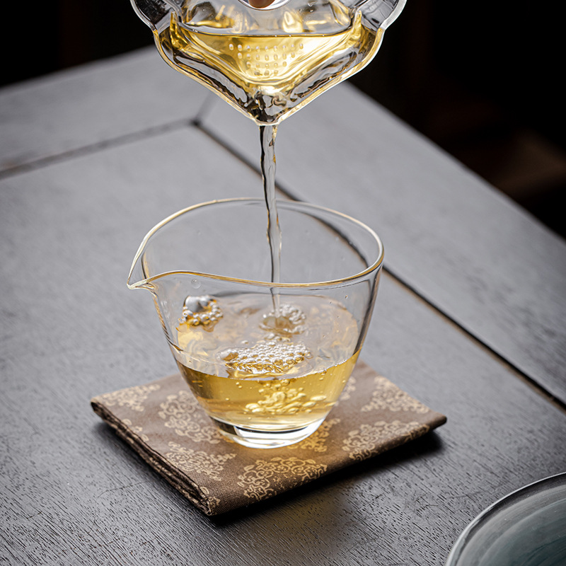 Bán buôn cốc giọt nước không do Nhật Bản cốc thủy tinh chịu nhiệt thủ công cốc đồng nhất Bộ trà Kung Fu cốc dày Biển Trà