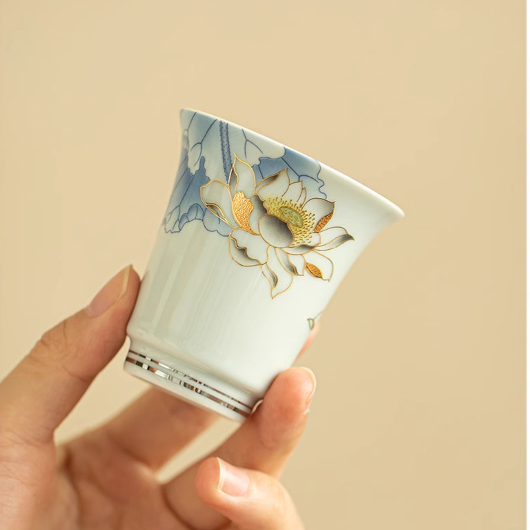 Màu xanh và trắng tuyệt vời Qinghuan cao cấp cốc chủ sở hữu cốc chuyên dụng cá nhân cốc trà bộ trà gốm sứ lớn bát trà