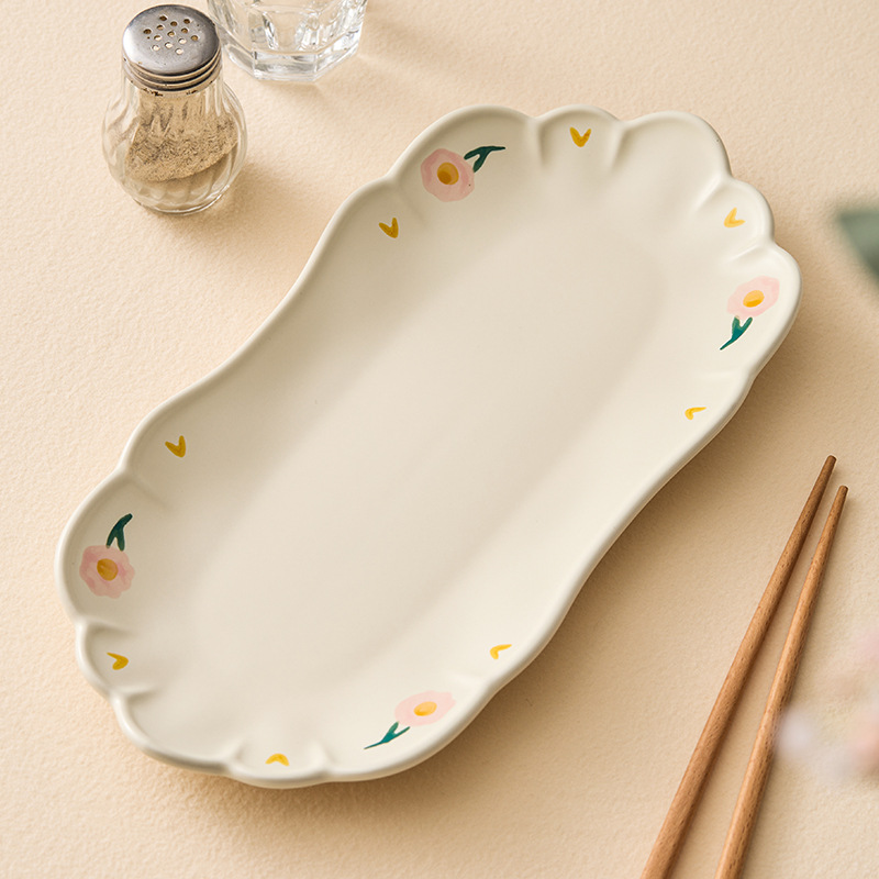 Đĩa cá ren mẫu mẫu đơn dùng trong nhà, đĩa ăn sứ cao cấp sáng tạo, đĩa ăn sáng, mẫu mới 2025.