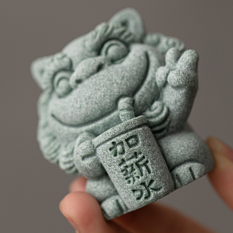 Đồ trang trí nhỏ trang trí mặt bàn văn phòng nhà sư tử sáng tạo phong cách cát đá xanh