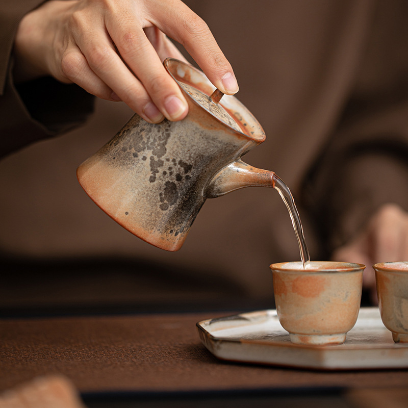 Ấm cầm tay ngay thẳng Shiino Shiyaki dụng cụ pha trà Kung Fu kiểu Trung Quốc gia dụng ấm đơn dụng cụ pha trà lọc lỗ bóng gốm sứ chống bỏng