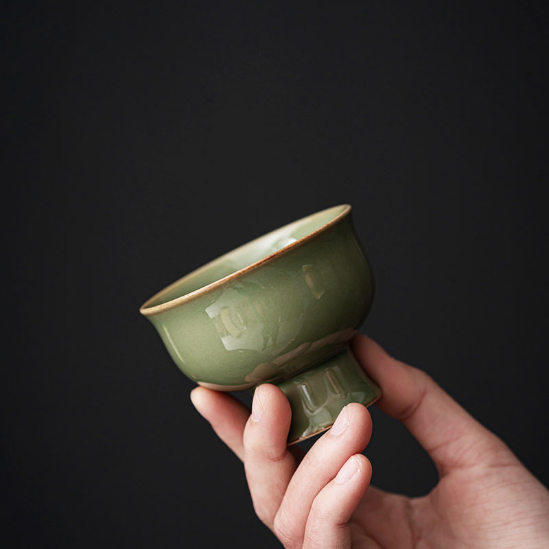 Cốc trà chân cao kiểu Trung Quốc cốc chủ nhân gốm sứ cổ điển cốc trà chân cao men ngọc tre cốc trà cốc cá nhân cốc đơn men ngọc
