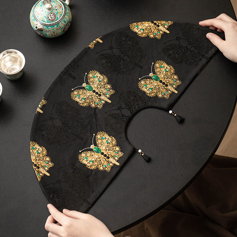 Bàn trà hình quạt bướm vàng đen bàn trà thiền cổ điển kiểu Trung Quốc đệm vải dệt gấm hoa hai mặt trà cờ phụ kiện trà