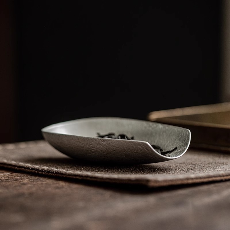 Dụng cụ thưởng trà Hoa Sen Trà tuyết làm bằng thiếc thủ công bằng búa Bộ trà Kung Fu Thiền kiểu Trung Quốc Phụ kiện trà đạo Dụng cụ rót trà