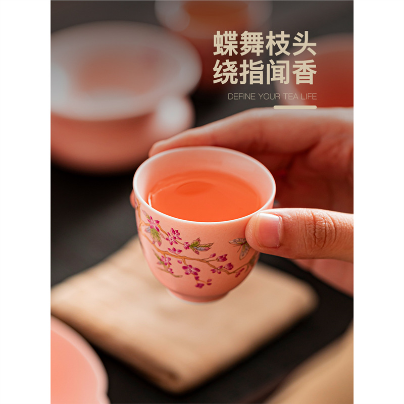 Bộ ấm trà Kung Fu hoa tử đằng hồng có nắp Bát trà sứ trắng Đức Hoa có nắp Một món quà lưu niệm lớn ba tài năng