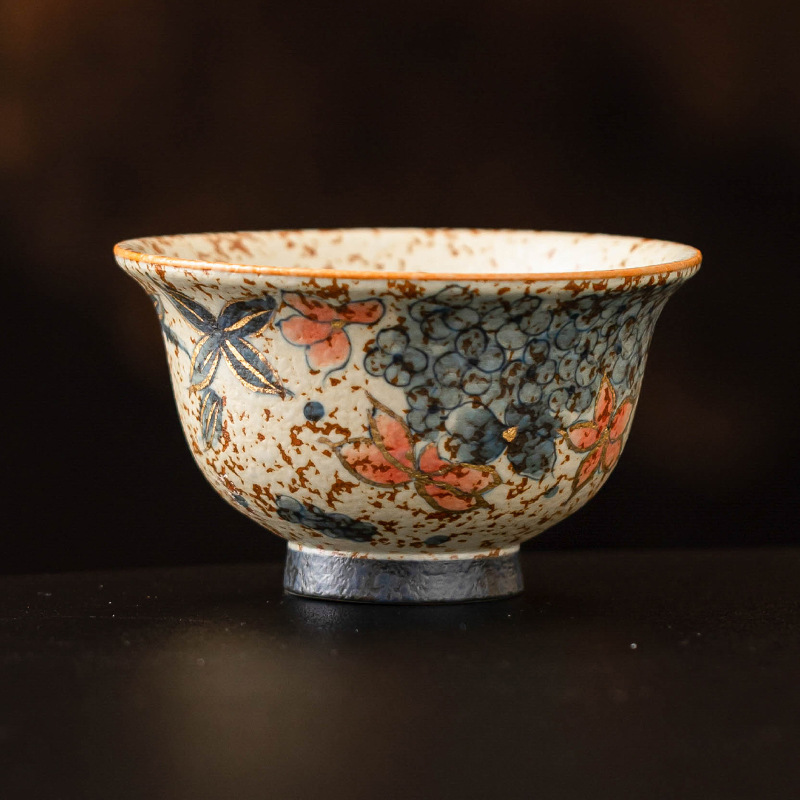 Cốc trà gốm sứ cao cấp màu xanh và trắng đá lửa đỏ sơn vàng hoa cẩm tú cầu dập tay cốc lớn chủ nhân cốc trà cốc trà