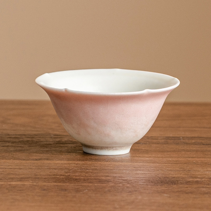 Lò nung thay đổi Kung Fu tách trà nhỏ Macaron quyến rũ màu tím ngắn chén hoa gia dụng đãi khách cốc uống trà cốc sứ cốc trà nhỏ cốc đơn