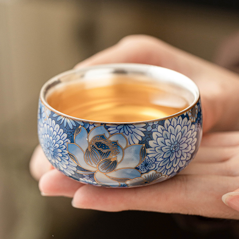 Cốc thiền mạ bạc 999 hoa nở, cốc trà cao cấp sang trọng nhẹ nhàng, cốc chủ nhân, cốc trà gốm sứ, hộp quà
