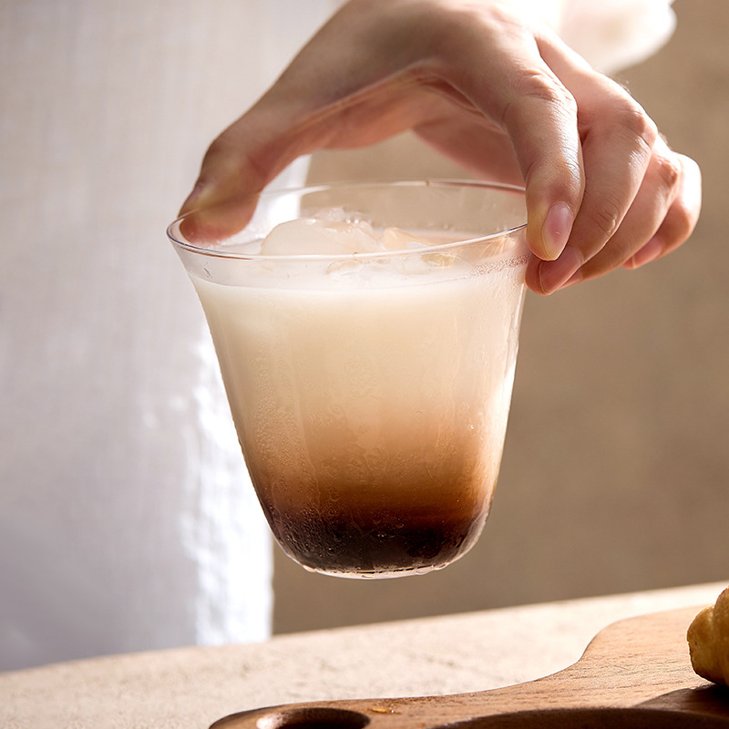 Cốc thủy tinh miệng hoa cốc nước chịu nhiệt độ cao gia dụng trong suốt cốc trà borosilicate cao cốc cà phê cốc cốc cốc uống nước trái cây cốc