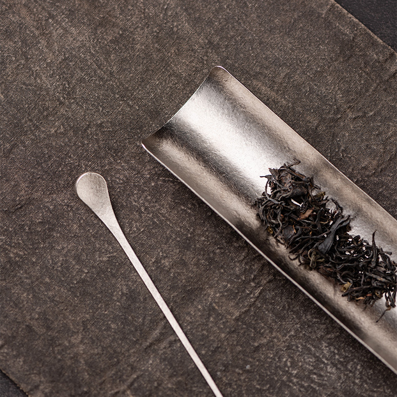 Bán buôn trà du lịch, thìa cà phê trà, bộ bốn món, phụ kiện trà đạo, kẹp trà đánh bóng titan nguyên chất sáu quý ông