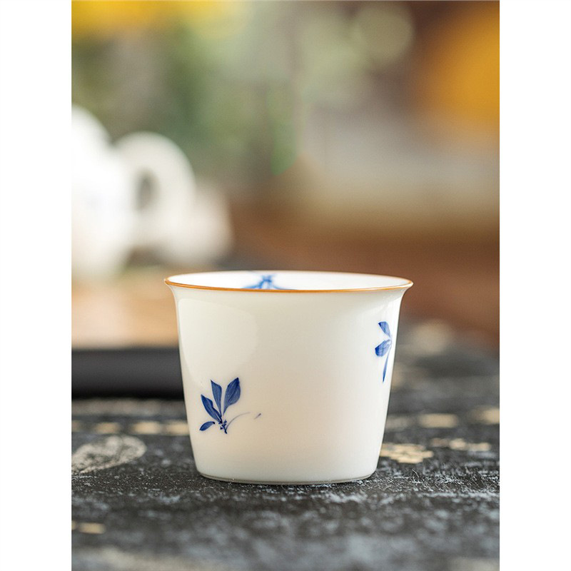 Cốc trà hoa lan hồ điệp sứ trắng vẽ tay tinh khiết cốc trà gốm sứ cốc chủ nhân chuyên dụng cá nhân cốc trà cốc trà gia dụng