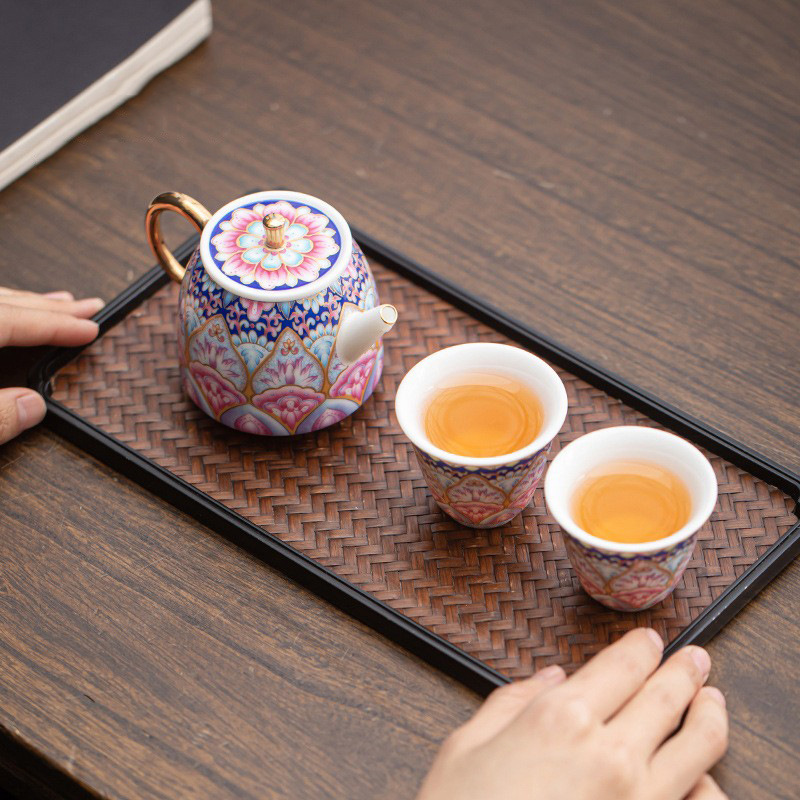 Bộ ấm trà gốm sứ tráng men một ấm hai cốc Hộp quà cao cấp Ấm trà Kung Fu Bộ ấm trà Bộ đồ lưu niệm bán buôn