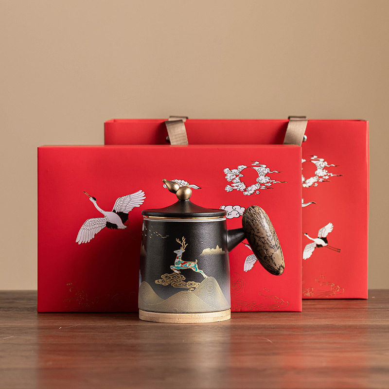 Cốc văn phòng gốm sứ Yi Lu Xiang Sui cốc tách trà có nắp cốc chuyên dụng cá nhân có giá trị cao cốc nước cốc