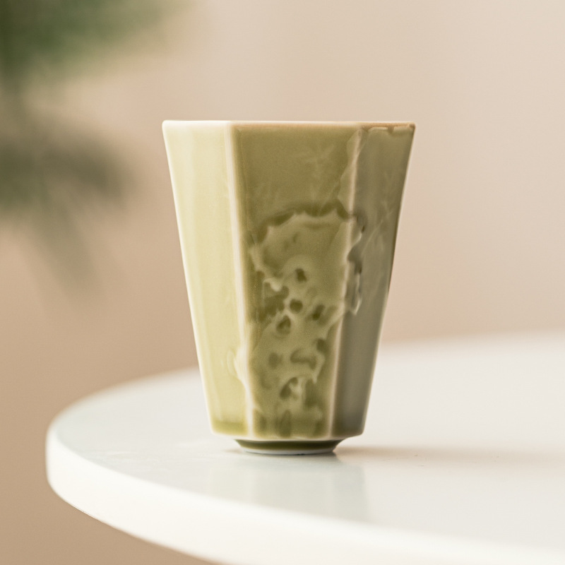 Cốc chủ nhân hình lục giác lò Yaozhou cốc đơn cốc uống trà phù điêu cao cấp Trung Quốc cốc trà đơn bộ trà Kung Fu hộp quà