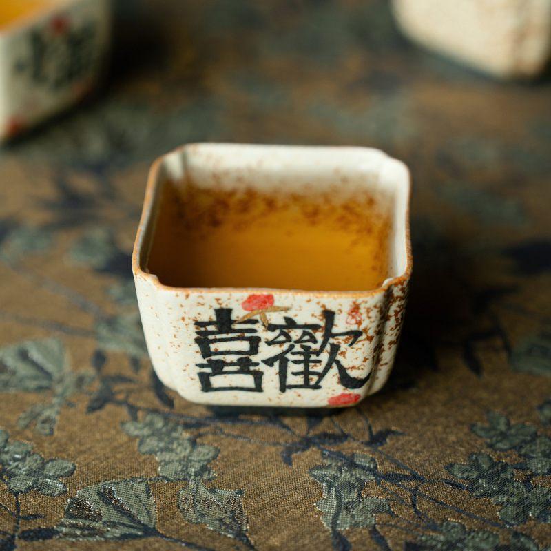 Màu xanh và trắng đá lửa đỏ tinh khiết viết tay không lo lắng bốn hộp quà tặng bộ cốc chủ nhân tách trà Kung Fu