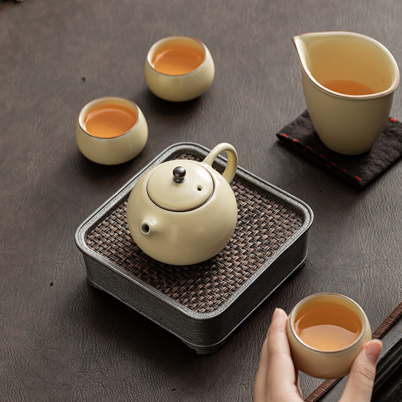 Ấm trà Ru Kiln màu be ấm trà đơn ấm trà gốm sứ cốc trà gia dụng ấm trà Xi Shi bộ ấm trà sứ Ru