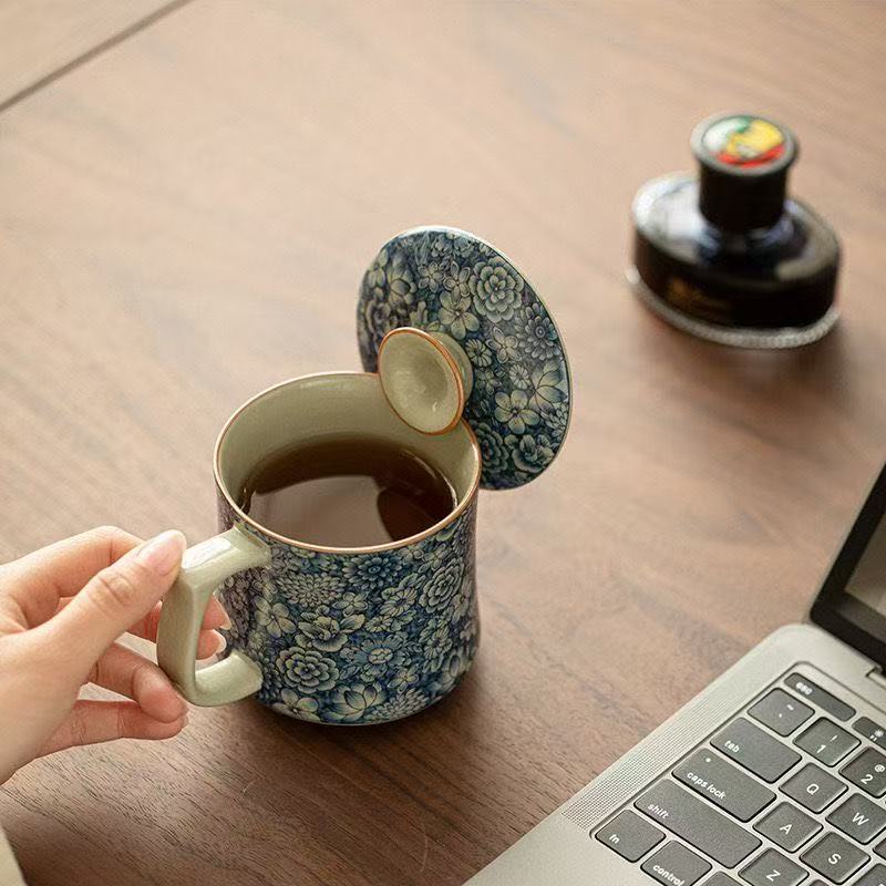 Cốc nước miễn phí màu xanh và trắng Wanhua giả Song Ru Kiln Cốc trà gốm sứ có nắp Cốc văn phòng Bộ trà cao cấp gia dụng Cốc pha trà