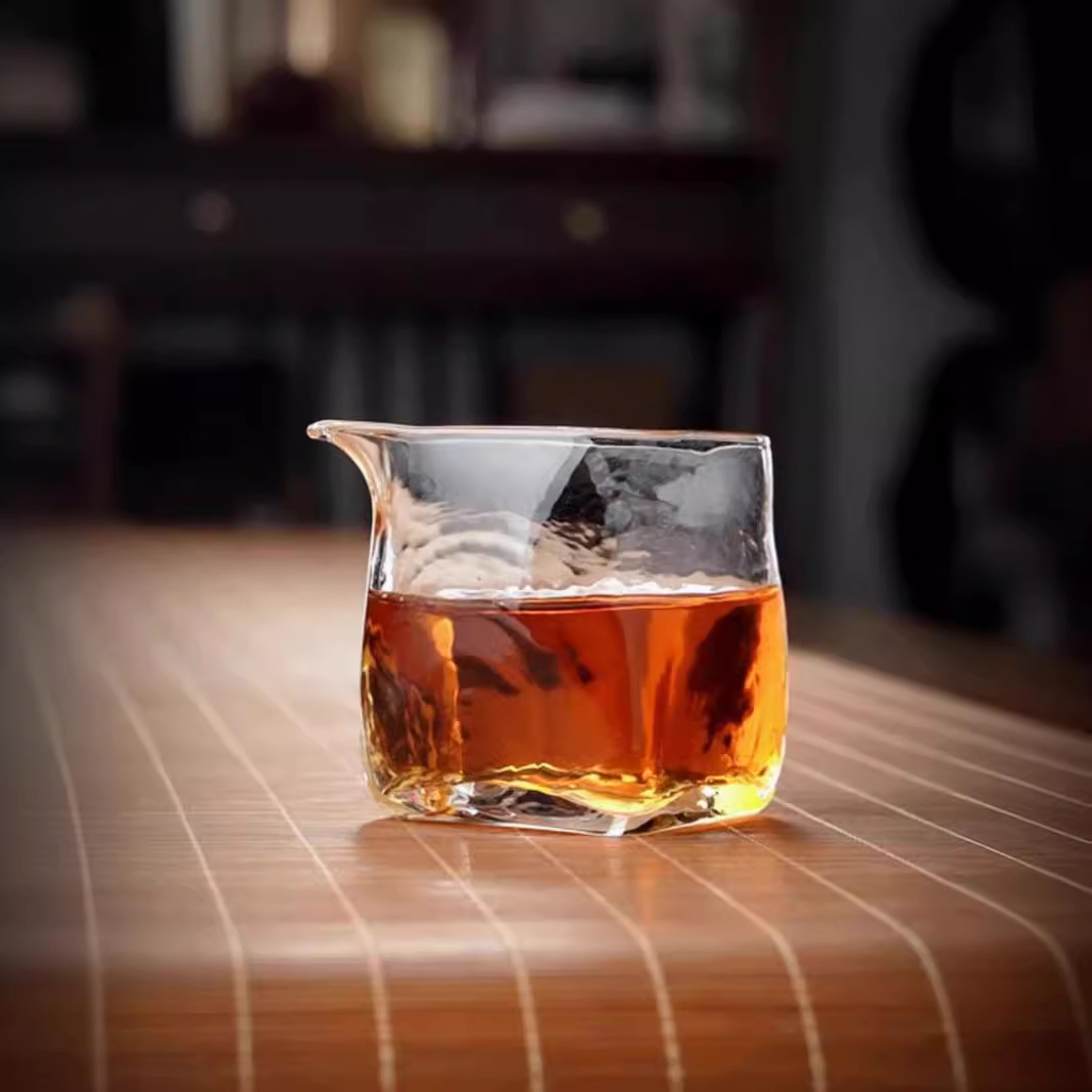 Cốc công bằng thủy tinh chịu nhiệt mẫu mới bộ tách trà chịu nhiệt dày dặn bộ trà kungfu sáng tạo kiểu Trung Quốc cao cấp gia dụng