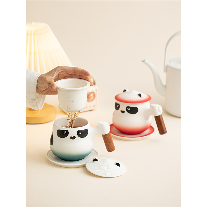 Cốc pha trà gấu trúc cốc tách trà gốm sứ sáng tạo có nắp cốc lọc nước cho nam và nữ văn phòng