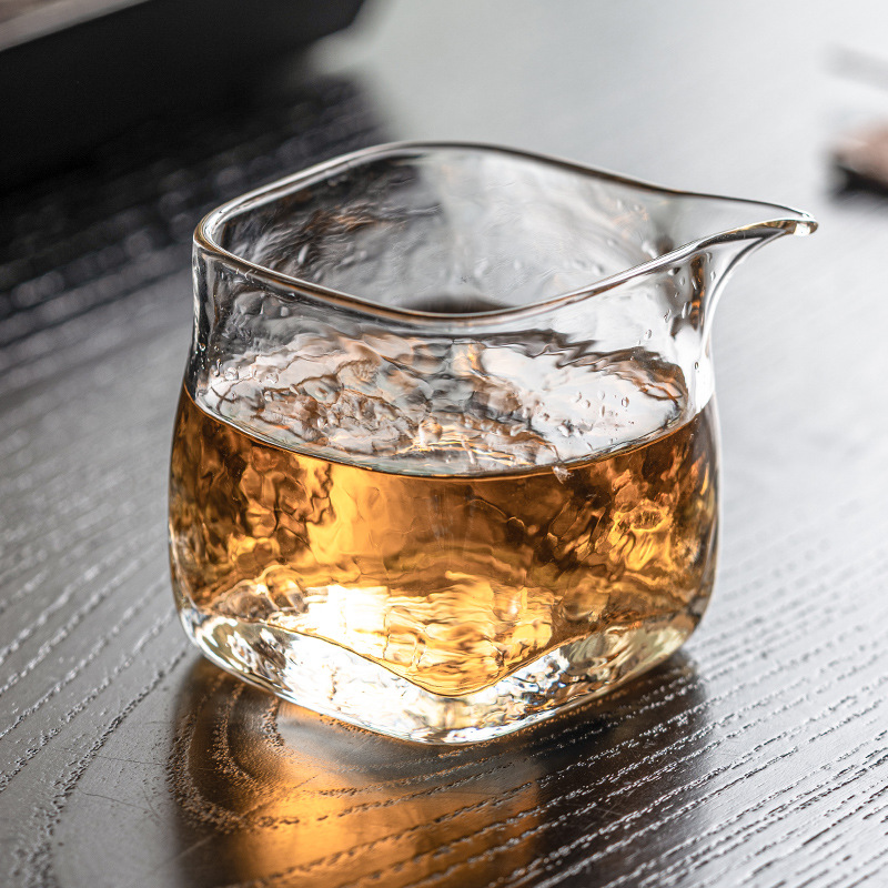 Cốc công bằng vân búa thủy tinh trong suốt cao cấp pha trà biển dụng cụ chia trà dụng cụ pha trà dụng cụ pha trà dung tích lớn gia dụng cốc đều