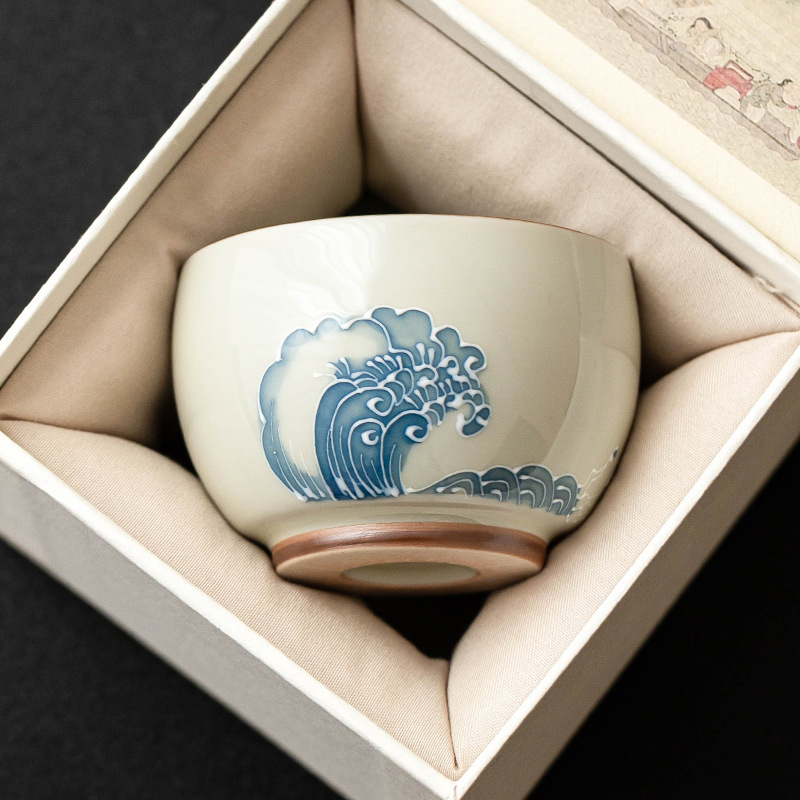Nhà máy xếp chồng chạm khắc sóng biển La Hán tách trà gốm sứ bộ trà lớn cốc chủ nhân tách trà vẽ tay tách trà