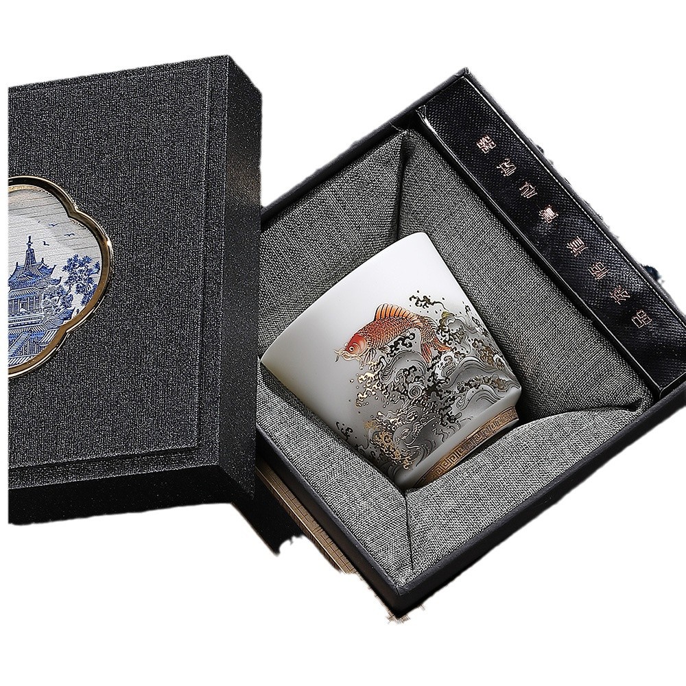 Đồ sứ trắng Dehua sơn vàng mỡ cừu cốc chủ nhân cốc trà cao cấp nướng chay trên toàn thế giới cốc trà đặc biệt cá nhân