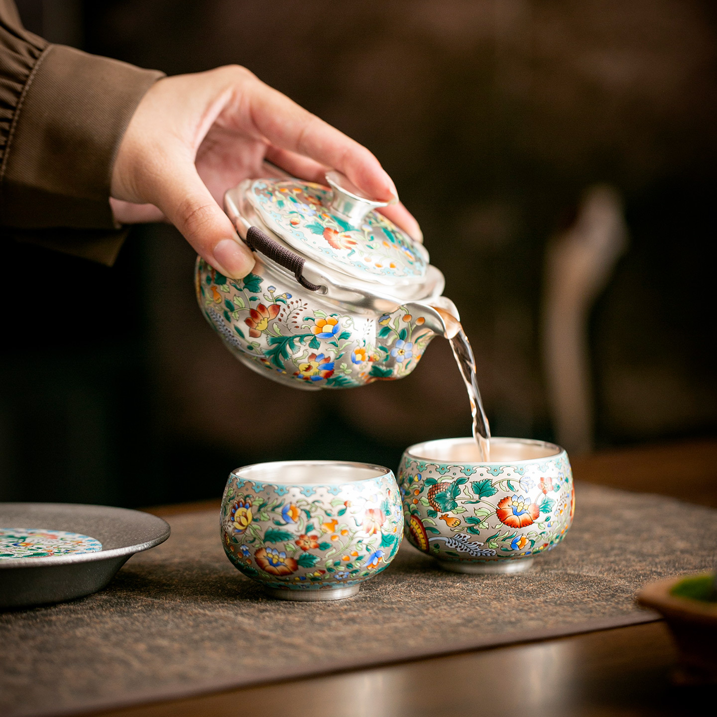 Quà tặng doanh nghiệp, quà tặng công ty cho lợi ích nhân viên, bộ ấm trà cao cấp thiết thực, quà tặng họp thường niên công ty