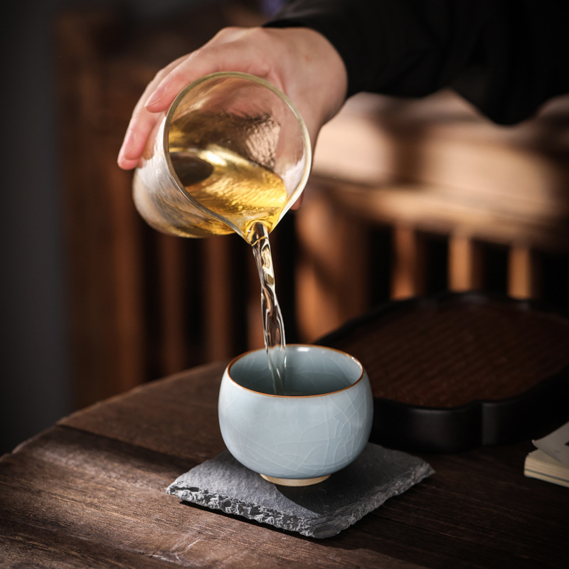 Tách trà gốm, tách chủ, tách nếm Ru kiln, men nứt họa tiết cánh ve, tách cá nhân, có thể dùng làm tách rohan, viền vàng tím.