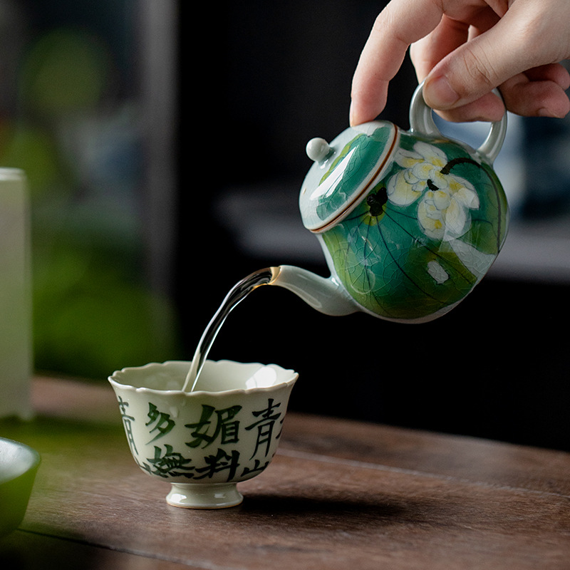 Ấm trà gốm hoa sen mùa hè vẽ tay tinh khiết tráng men borneol ấm đơn ấm trà hình quả lê cổ điển gia dụng ấm pha trà công phu ấm trà