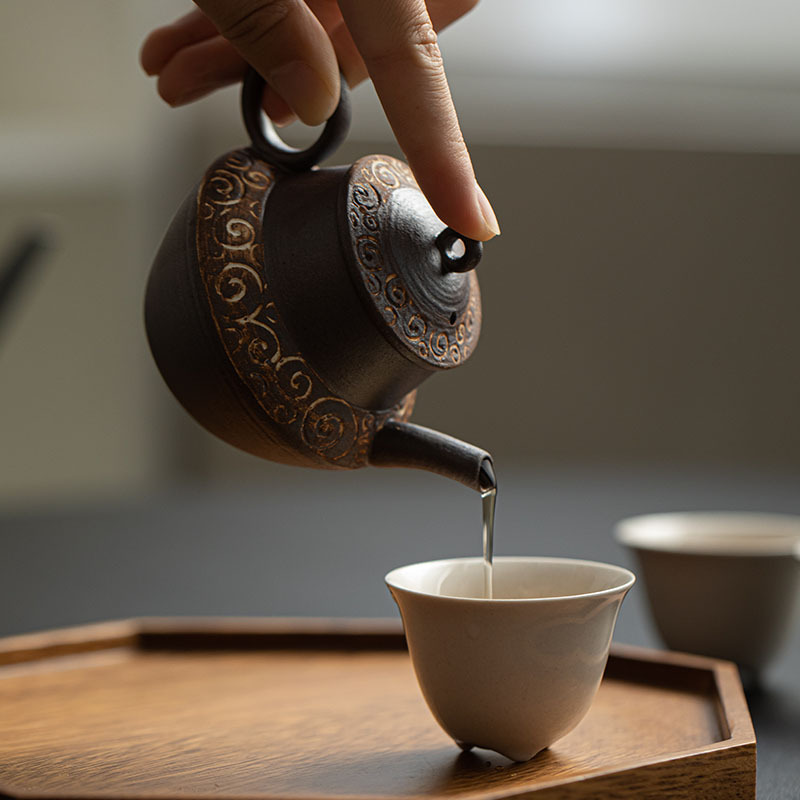 Bộ ấm trà di động gồm 4 chén, bộ pha trà gốm sứ kiểu Trung Quốc, ấm trà và tách trà, quà tặng bạn bè.