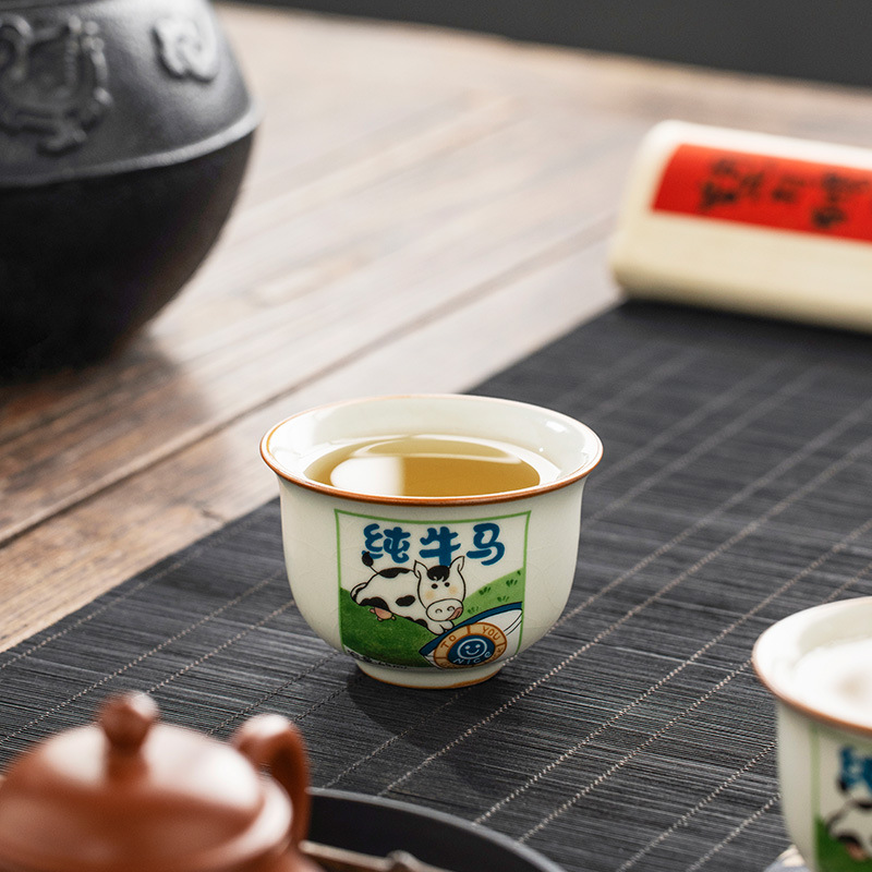 Cốc trà bò và ngựa sáng tạo Ruyao cốc chủ nhân cốc đơn gốm sứ cao cấp cốc trà Kung Fu chuyên dụng cá nhân