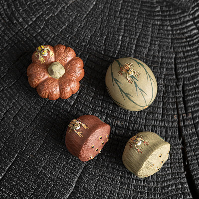 Vật nuôi trà phun nước cát tím, ếch bí ngô nhỏ, đồ trang trí có thể nuôi, Trà Đạo Cá nhân hóa, không phù hợp với tác phẩm điêu khắc nhỏ sáng tạo