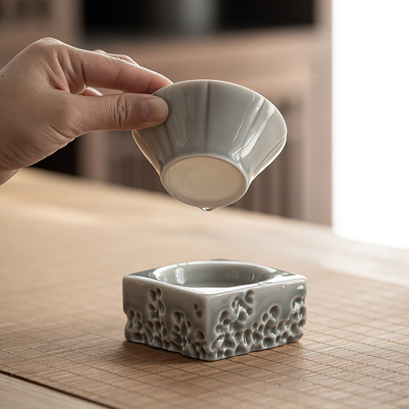 Tất cả bằng sứ một mảnh kiểu Nhật Bản đá nước đá màu xám men đá hồ lọc sứ trắng lọc trà lọc trà lưới lọc trà lưới lọc trà
