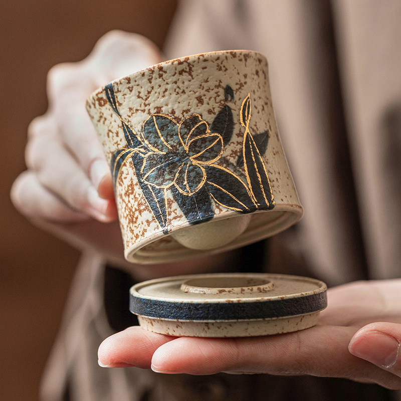 Cốc trà gốm sứ lớn cao cấp cốc chủ nhân màu xanh và trắng đá lửa đỏ vẽ tay hoa huệ quay cốc uống trà cốc trà