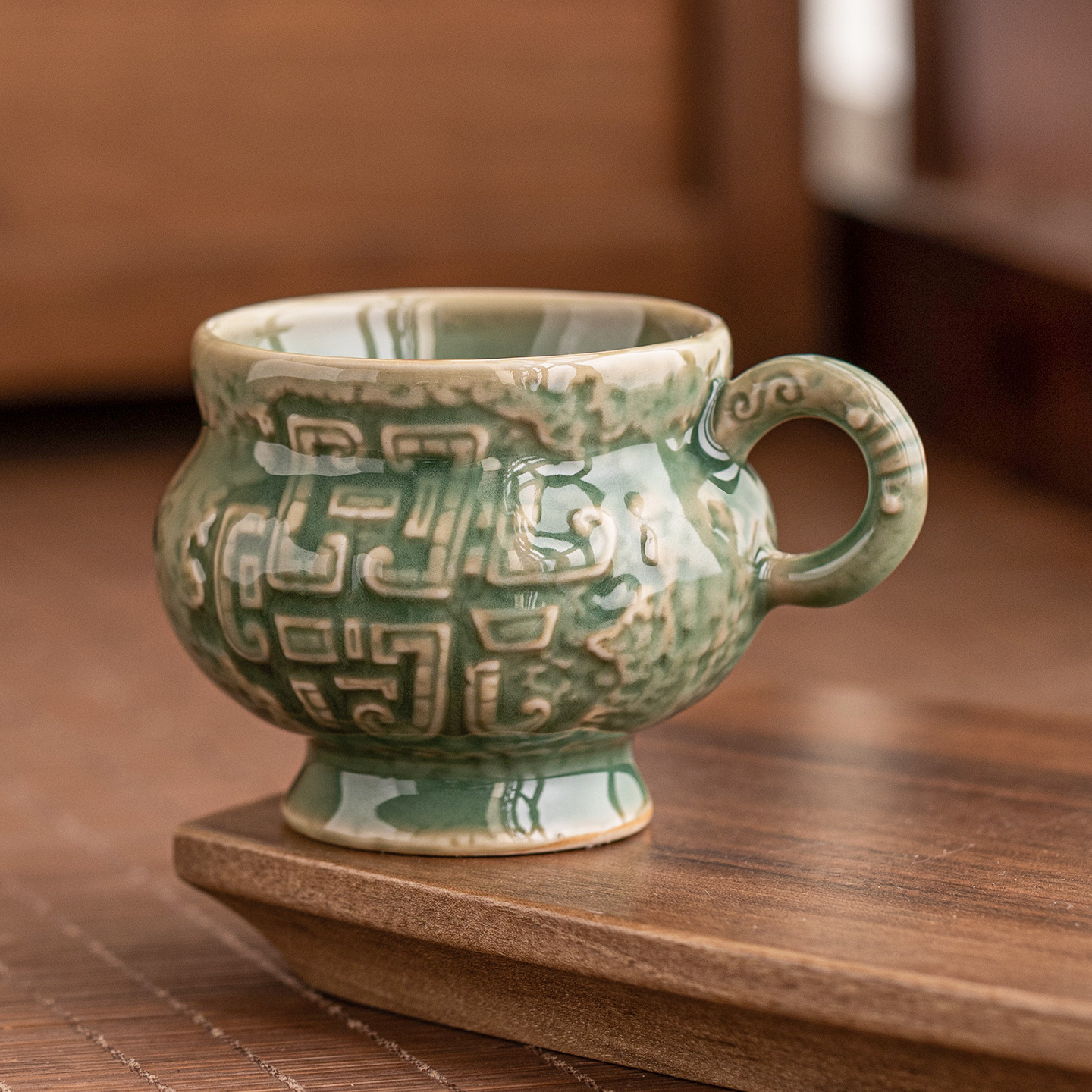 Nhà máy Yue Kiln Bộ trà men ngọc Thanh vần tròn bụng uống trà nhỏ tách trà cao cấp chủ nhân sáng tạo cốc trà đơn