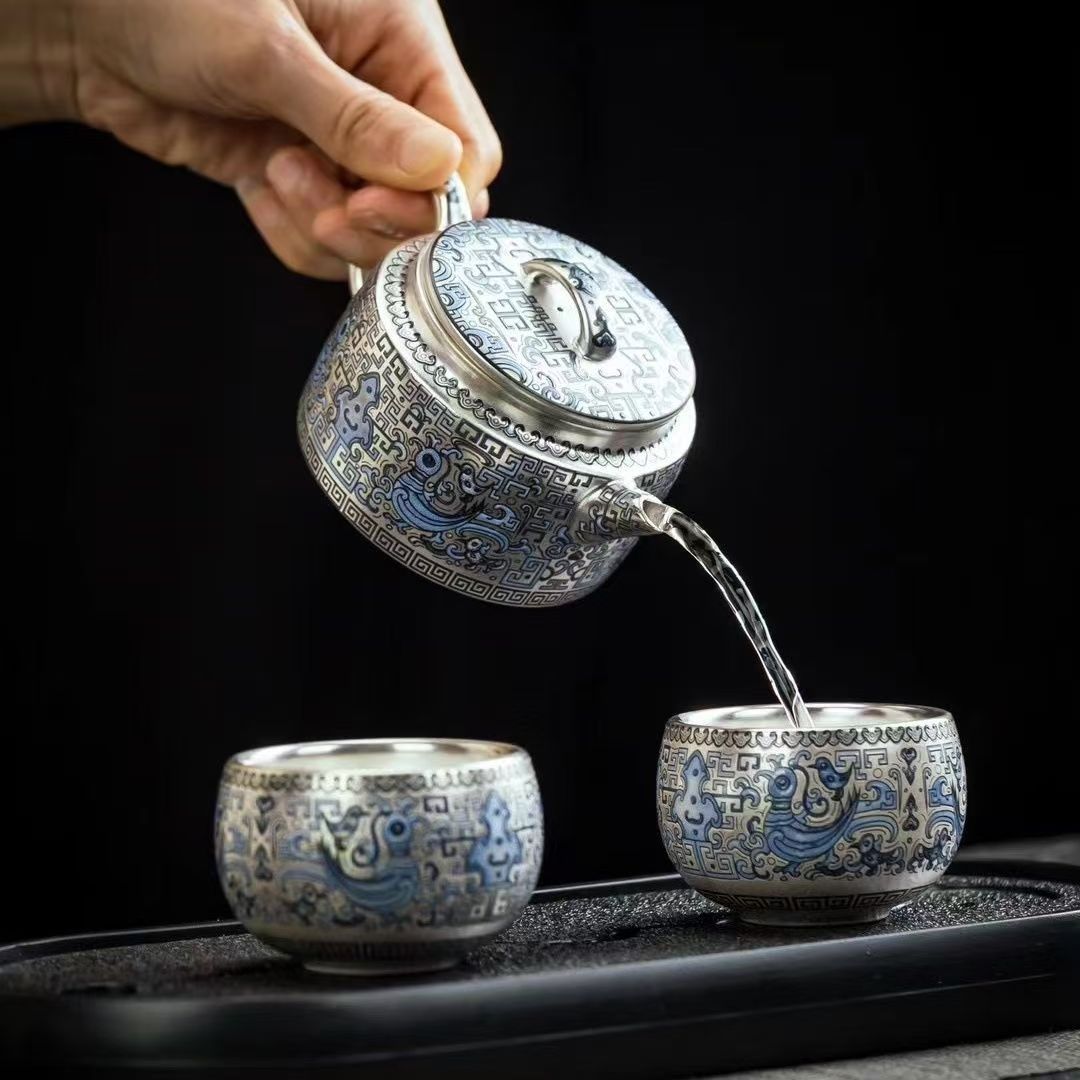 Bộ trà bạc Zhou Hongjie 999 bộ một ấm hai cốc hộp quà ấm pha trà tinh tế bộ trà Kung Fu