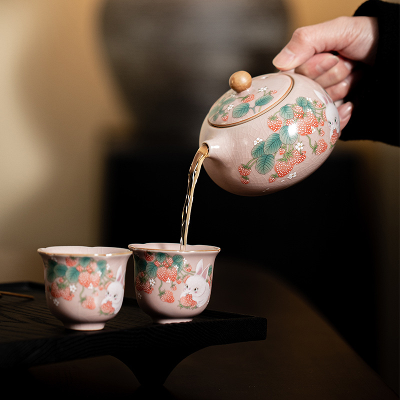 Một ấm hai chén thỏ dâu tây lò Fenru ấm Xi Shi nhóm pha trà gia dụng bình đơn bộ trà Kung Fu gốm sứ có thể mở được